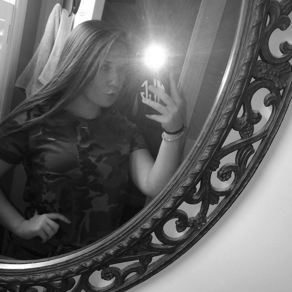 Meet your Posher, Grace - Picture 1 of 1